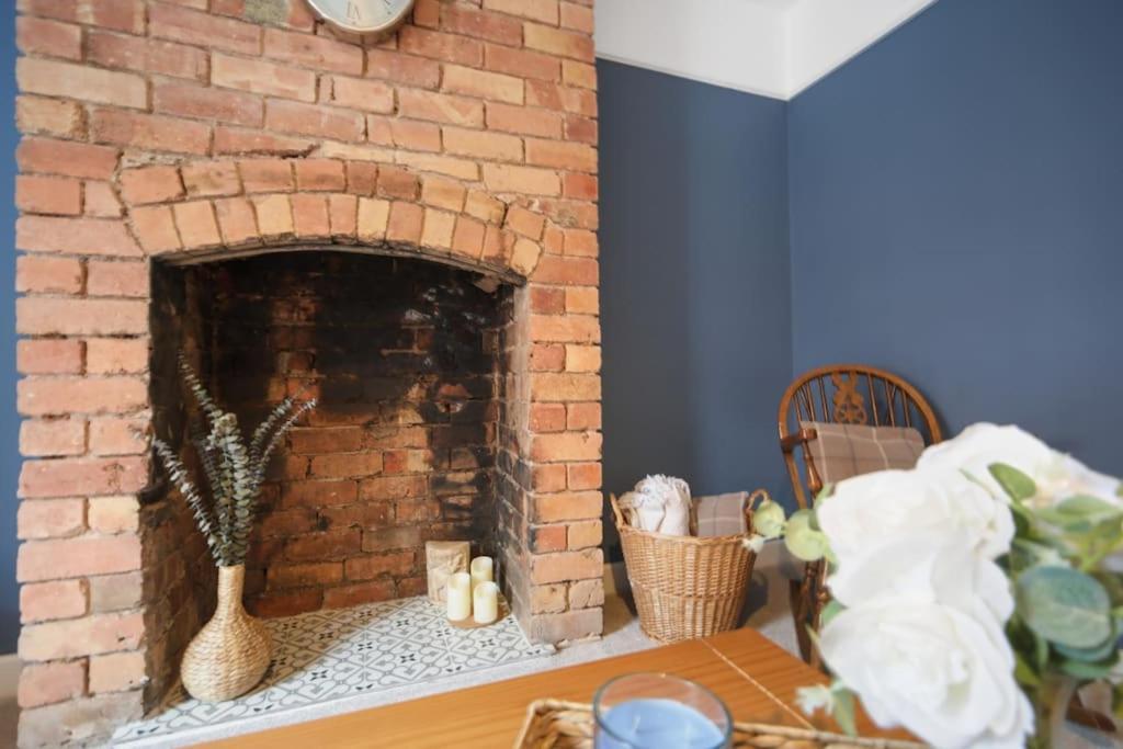 Picturesque Victorian Cottage Worcester Esterno foto